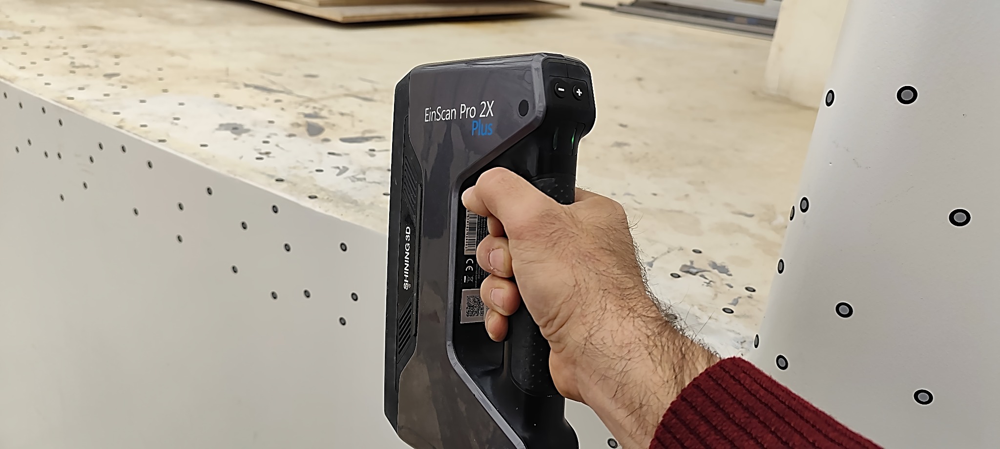 Σάρωση ελεύθερης γεωμετρίας και έλεγχος αποκλίσεων